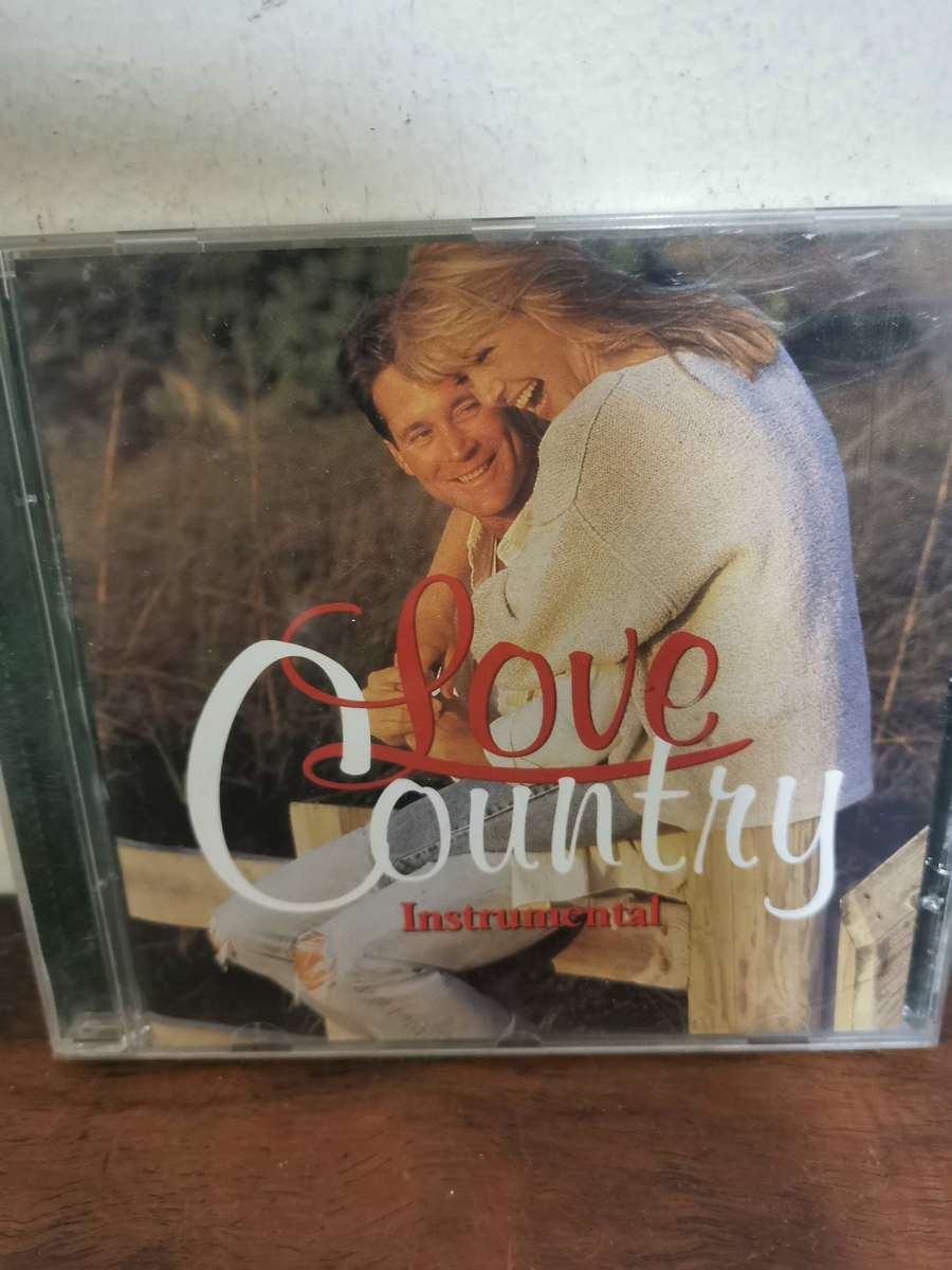 Country Music Compilation CD Selection