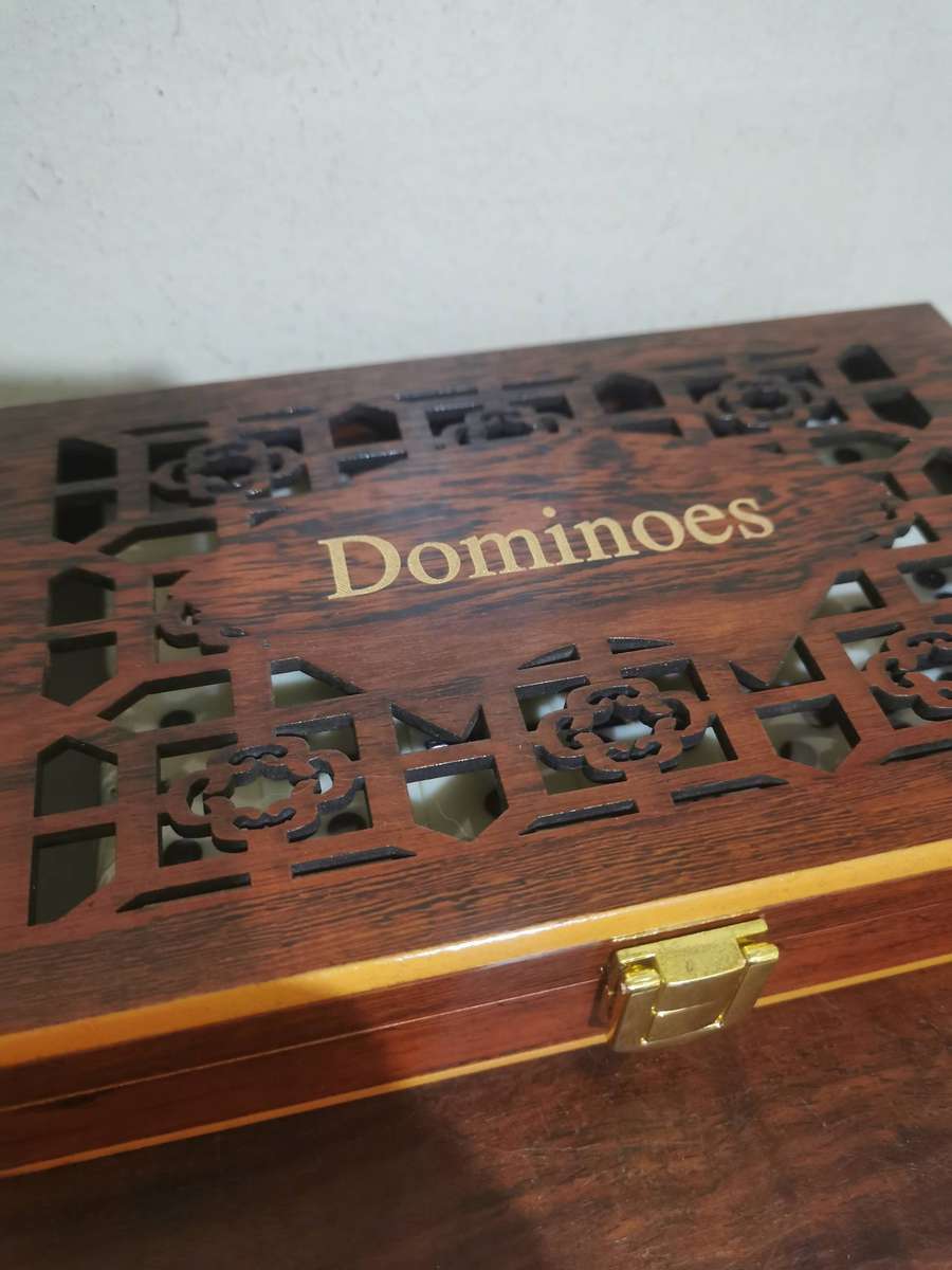 Lovely Domino Set in Wooden Case