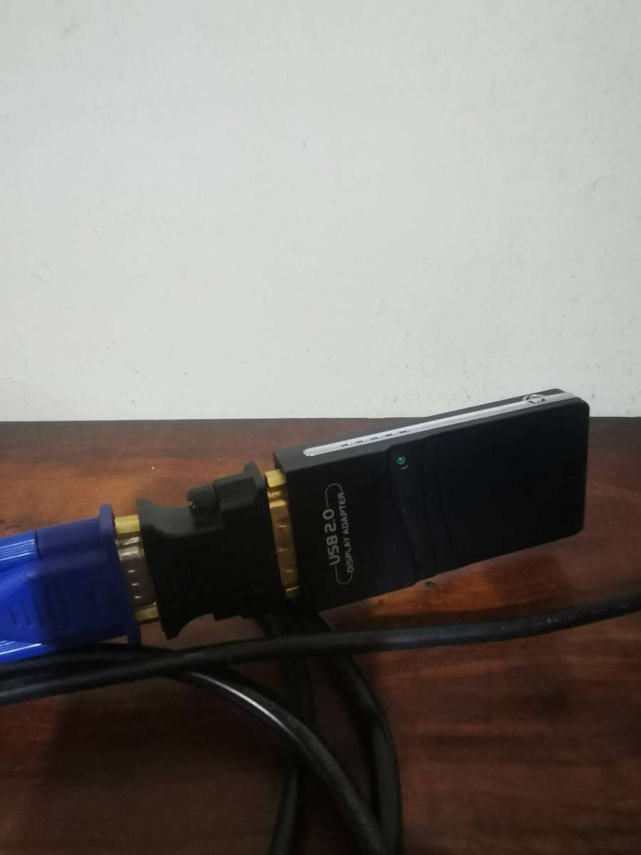 LG Projector DLP - see pics