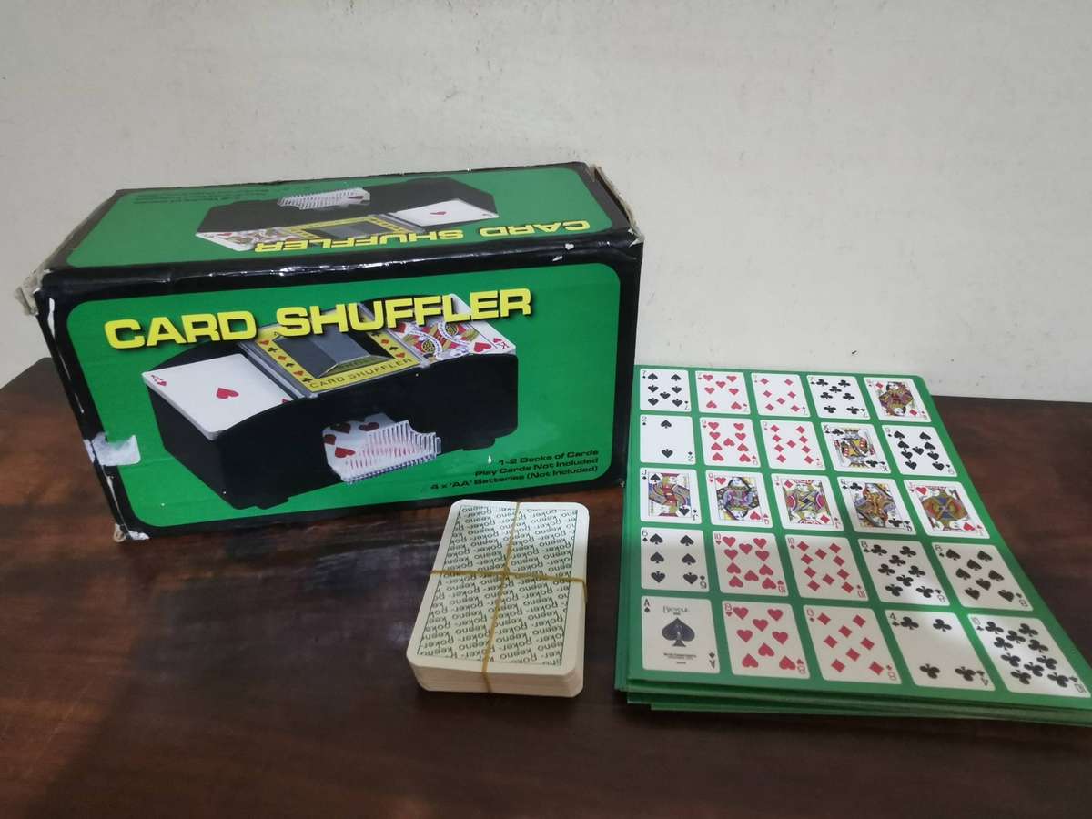 Card Shuffler PLUS Poker Keeno Game