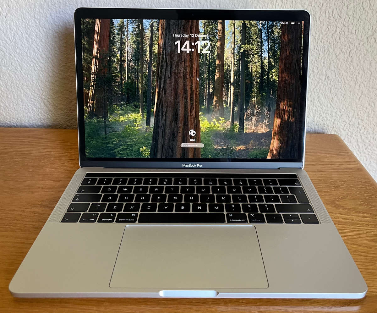 Macbook Pro 13-inch 2019