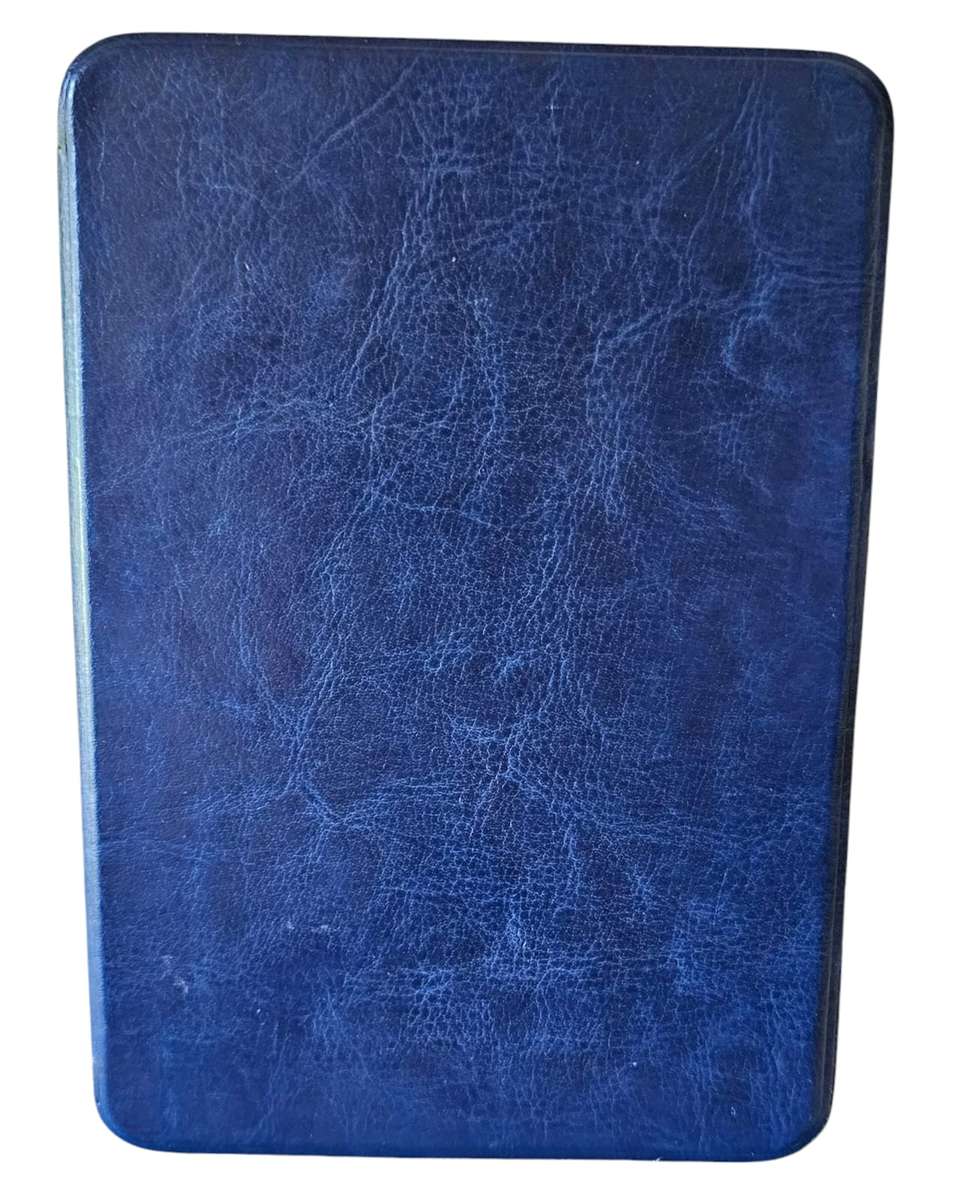 Amazon Kindle Paperwhite 10th GEN - 8GB - Wi-Fi - 6 Inch - with case