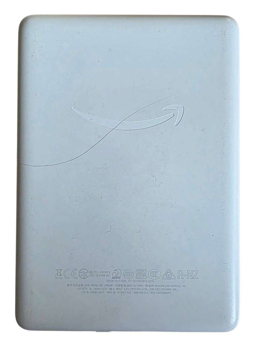Kindle 10th Gen 4GB Paperwhite  Ad-Free  Includes Brand New Magnetic Case