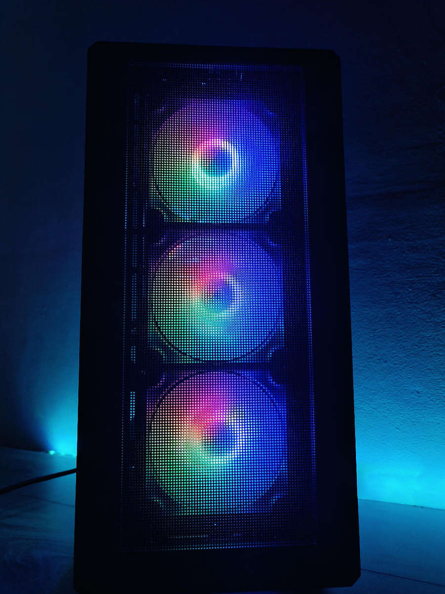 AMD Ryzen 7 Gaming PC