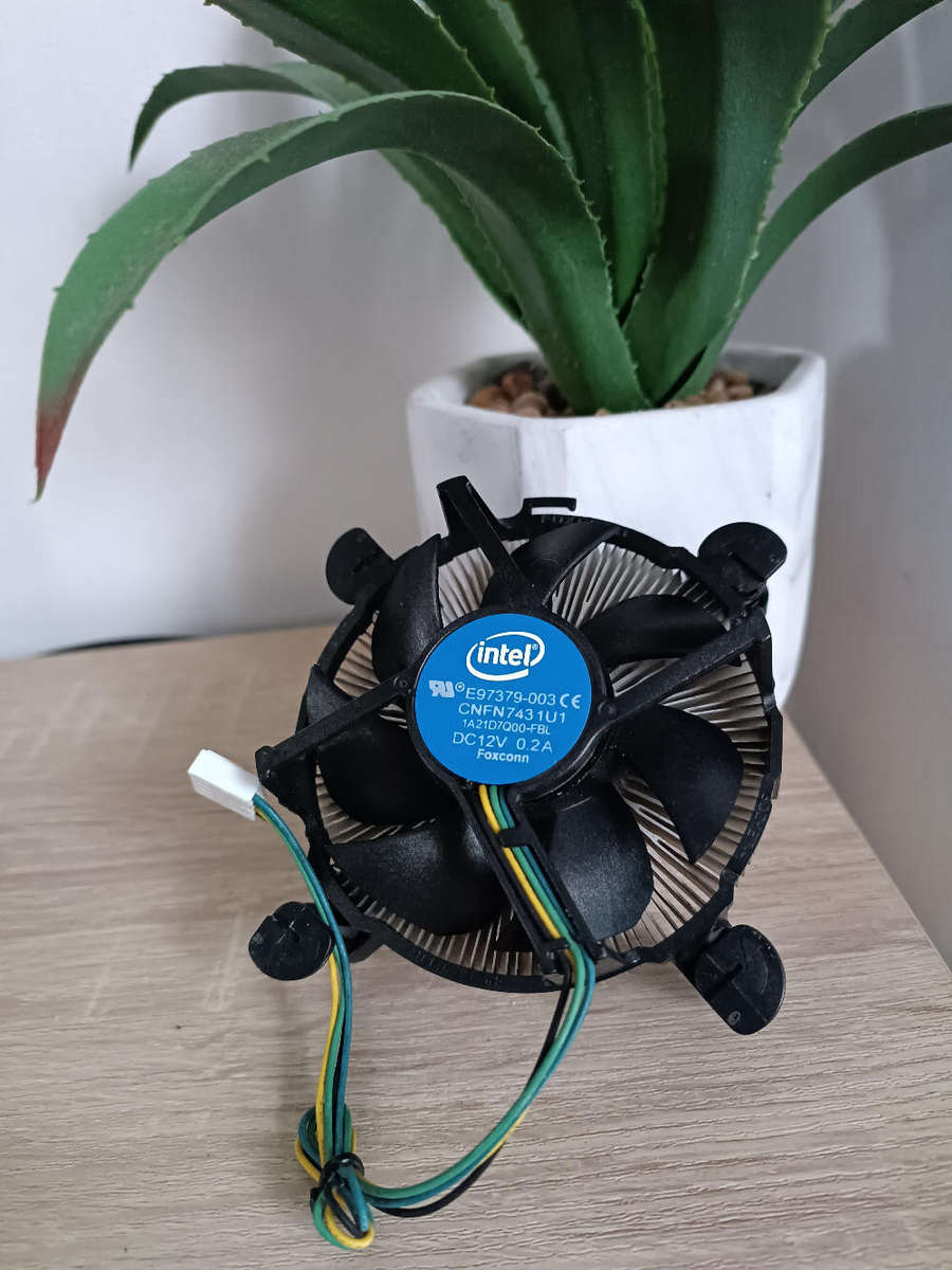 Intel Copper Stock CPU Cooler