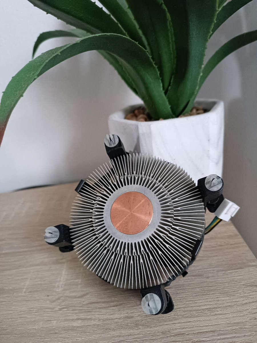 Intel Copper Stock CPU Cooler