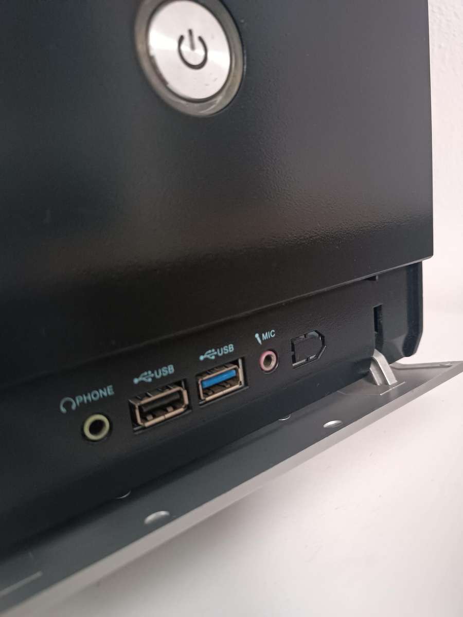 Gigabyte PC Case with PSU