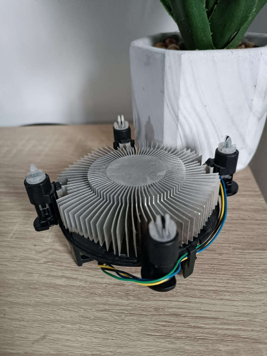 Intel Stock CPU Cooler
