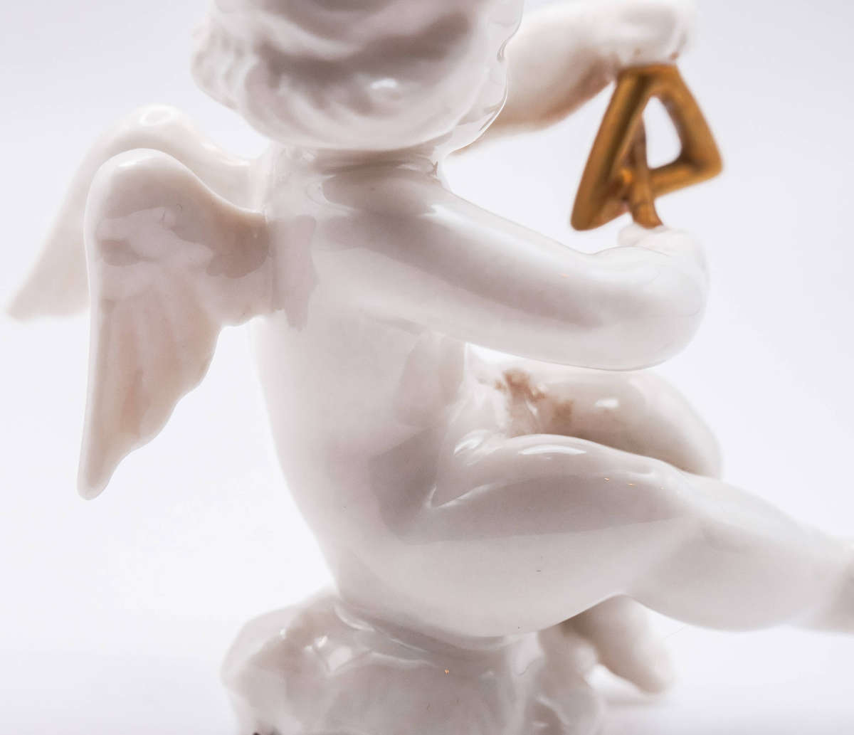 Hutschenreuther Selb Cherub with Gold Triangle  German porcelain putto musician (Kunstabteilung)