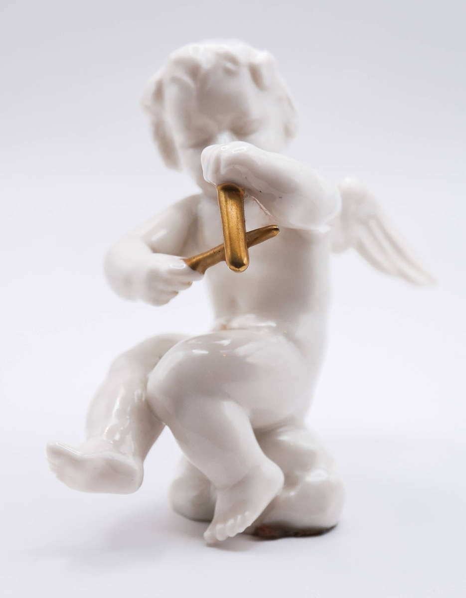 Hutschenreuther Selb Cherub with Gold Triangle  German porcelain putto musician (Kunstabteilung)