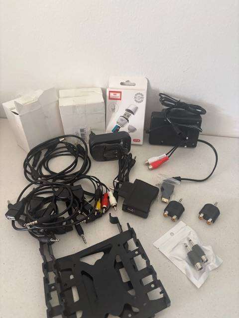 Box Full of Electronic Items  - For Parts / Repair - 31 ITEMS