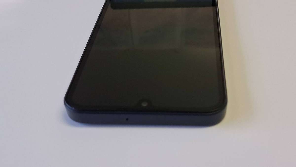 Samsung Galaxy A15 128GB Dual-Sim (Blue-Black)