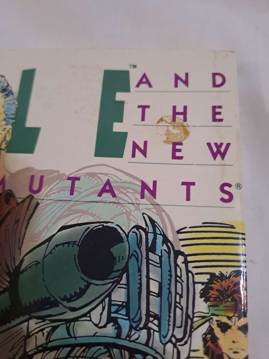 Cable and The New Mutants [ISBN 0871359375] (Marvel)