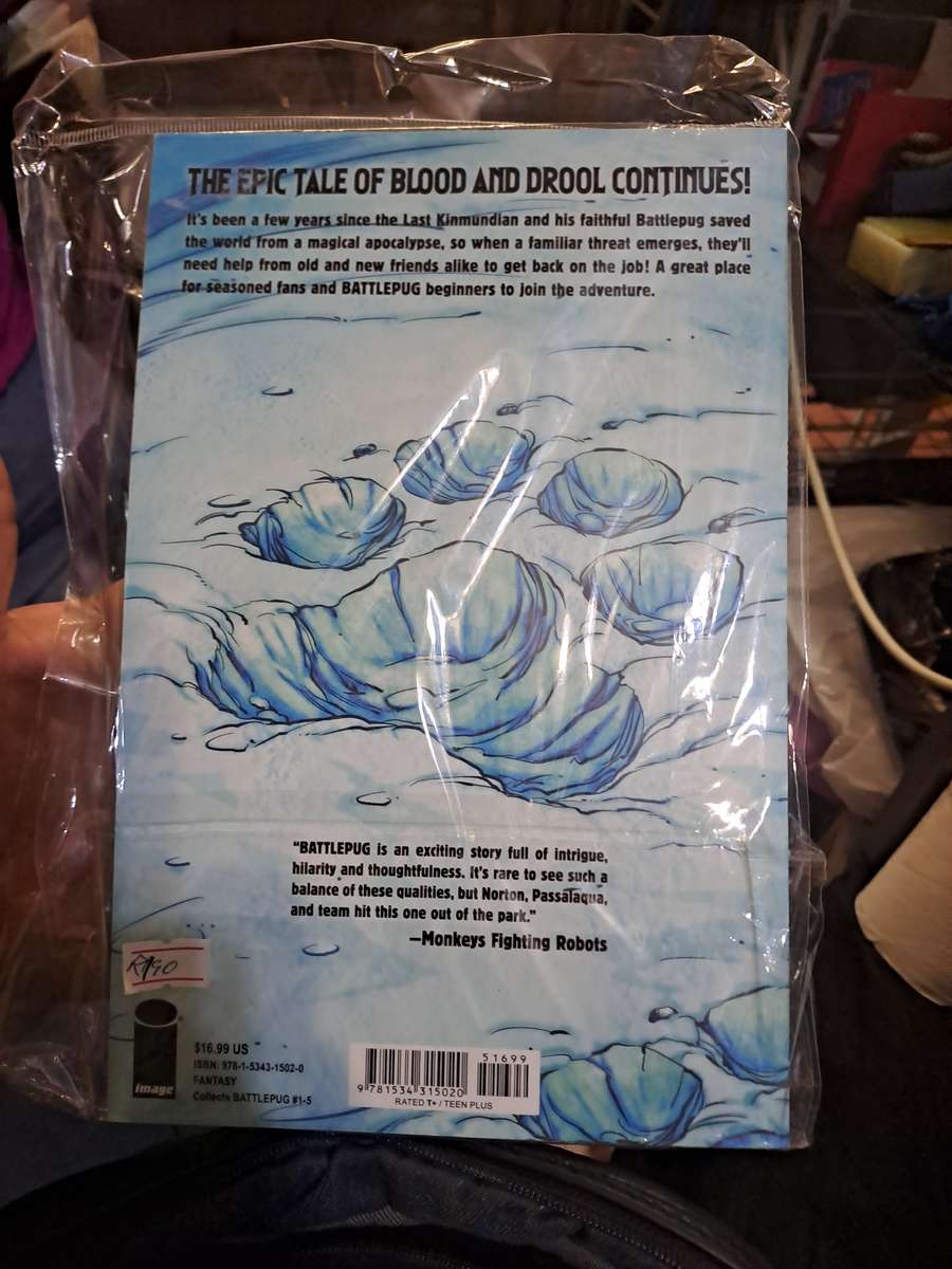 Battle Pug Vol. War On Christmas [ISBN 9781534315020] (Image)