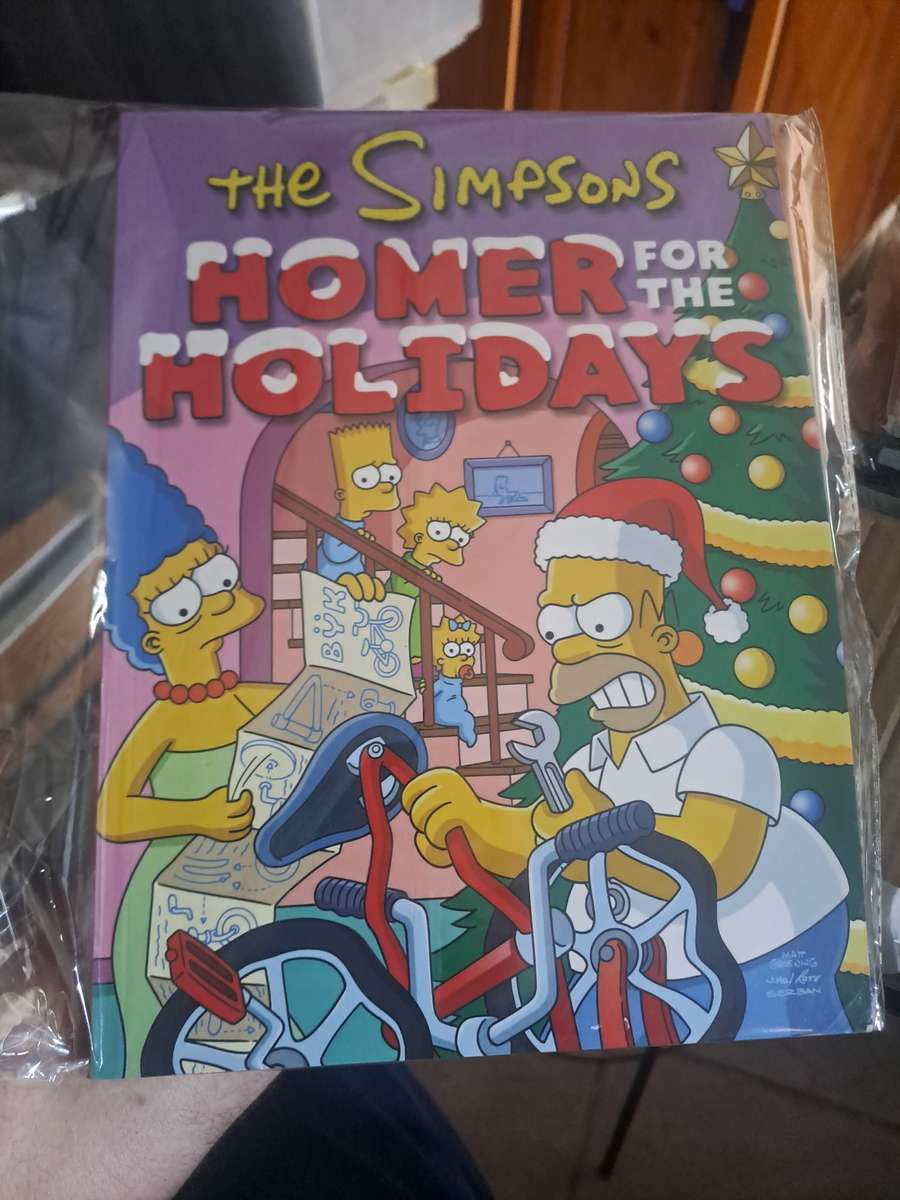 The Simpsons: Homer For The Holidays  [ISBN 9780061876738] (Harper)