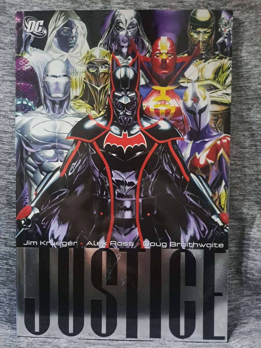 Justice Set of The Books (DC Comics)