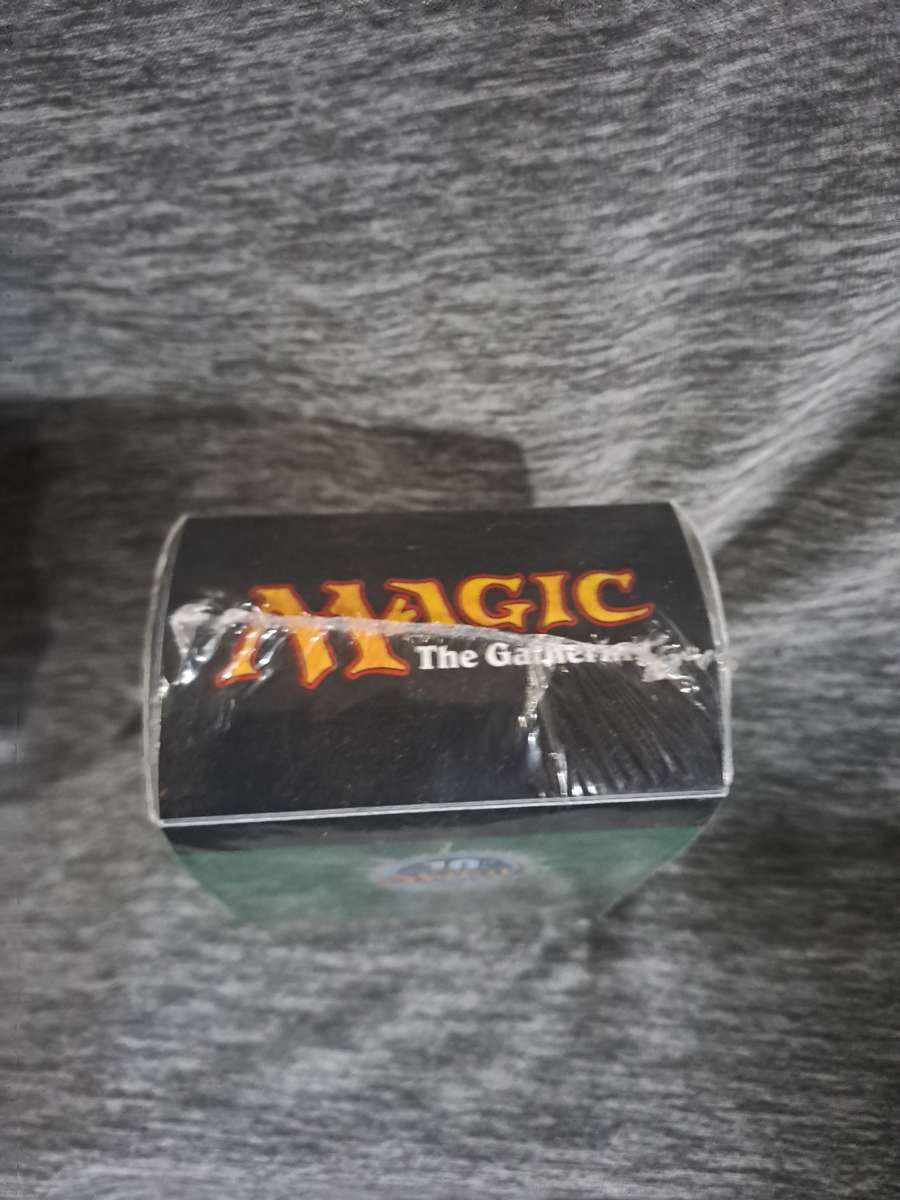 Sealed Magic The Gathering 10th Anniversary 8th Ed. Savannah Lions Deck Box