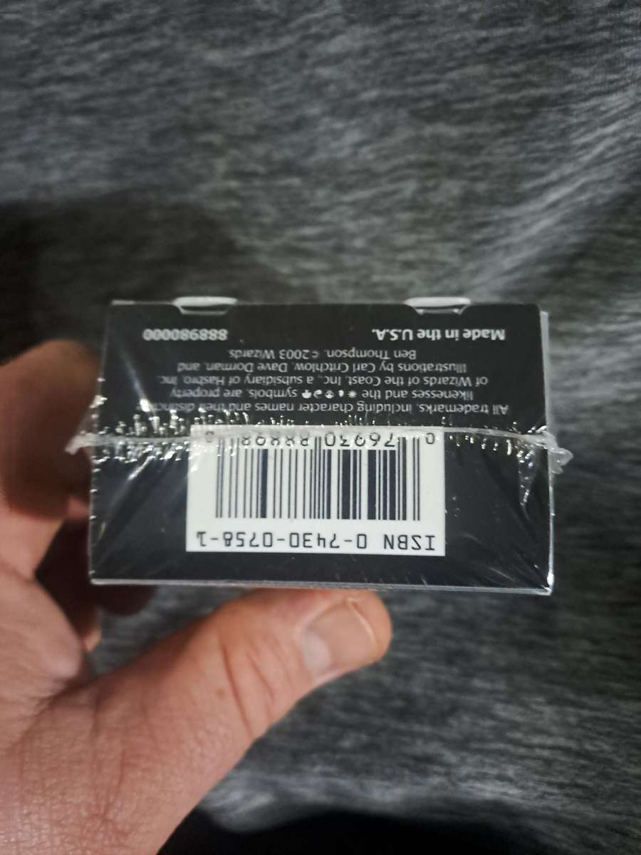 Sealed Magic The Gathering 10th Anniversary 8th Ed. Savannah Lions Deck Box