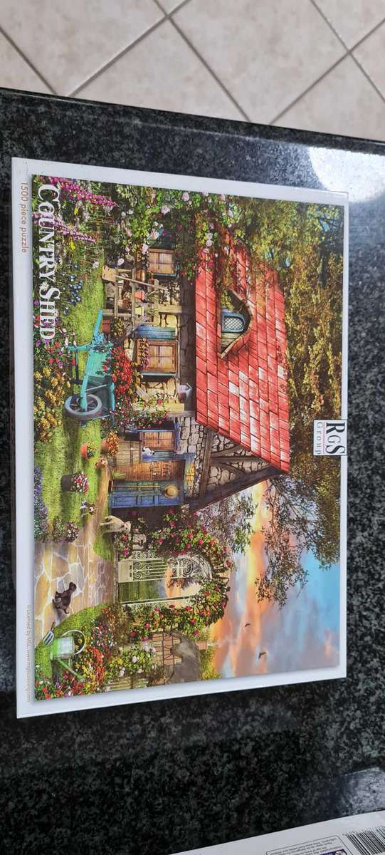6 Puzzles in great condition