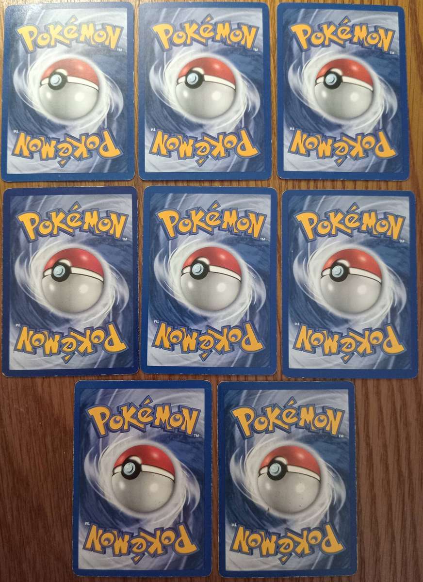 Pokemon - 8 Original Cards - Base, Jungle and Fossil (Including Magmar)