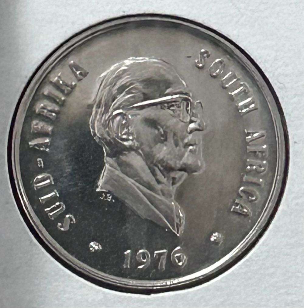 1976 UNC 20 cent spotless coin - as per photograph