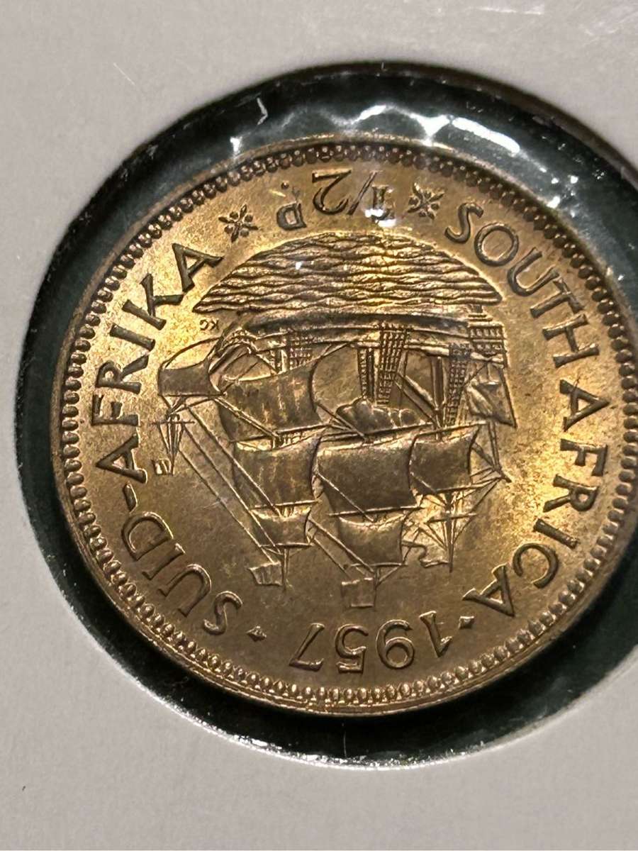 1957 1/2 PENNY FULL UNCIRCULATED BEAUTY