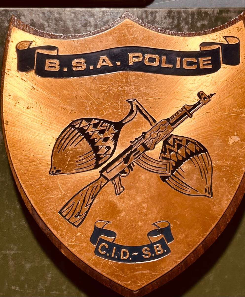 RHODISIA BSA  POLICE  ORIGINAL PLAQUE SALISBURY SCARES COLLECTABLE