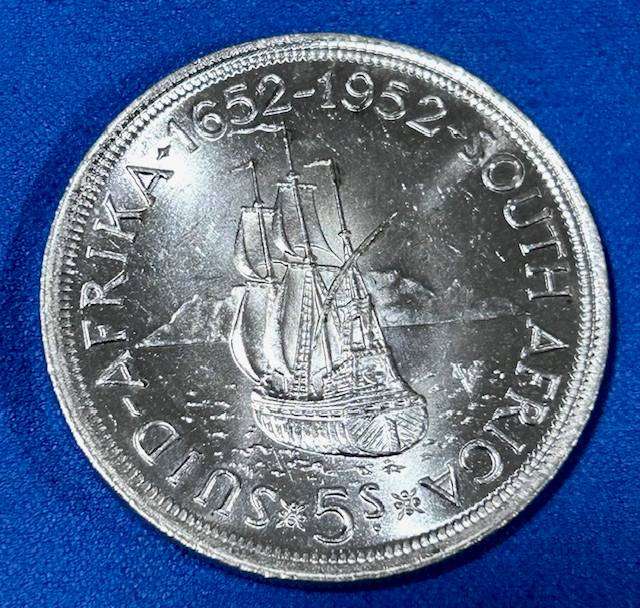 1952 UNION 5 SHILLING (SILVER) - UNCIRCULATED - COMMEMORATIVE COIN 