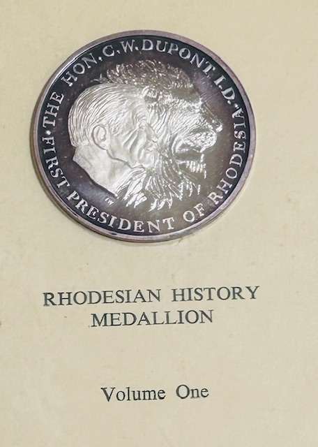 RHODESIA HISTORY MEDALLION VOL. 1 (42 GRAMS PURE 99.9 SILVER) IN ORIGINAL HOLDER SEALED