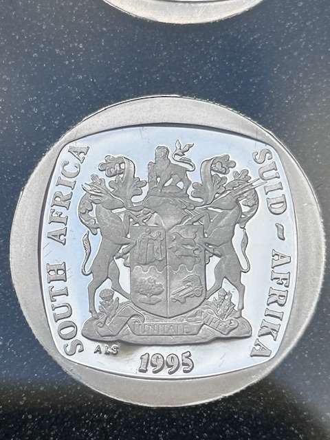 1995 SPECIAL PROOF SET IN ORIGINAL CASE ULTRA CAMEO COIN SET (SEE OTHER 1995 SETS) SEE IMAGES