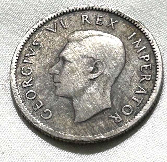 1937 SILVER 1 SHILLING LOWEST PRICE ON PLATFORM - COLLECTABLE FILLER 