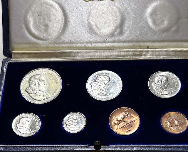 1966 S.A. (SILVER R1 ARFRIKAANS) PROOF SET ORIGINAL MINT BOX- LOW MINTAGE ONLY 15000