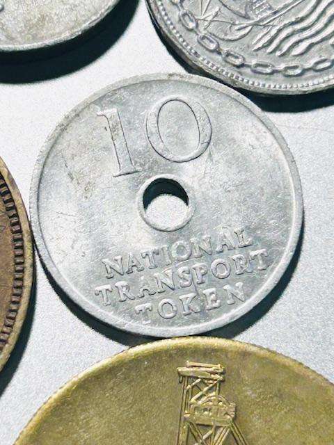 EXCEPTIONAL MIXED TOKEN LOT WITH HIGHLY COLLECTABLE TOKENS (9) TOKENS