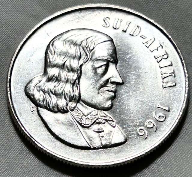 1966 ONE RAND AFRIKAANS - UNCIRCULATED - IN CAPTULE