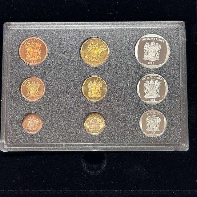 1996 BRILLIANT PROOF SET IN ORIGINAL COIN BOX AS FROM MINT