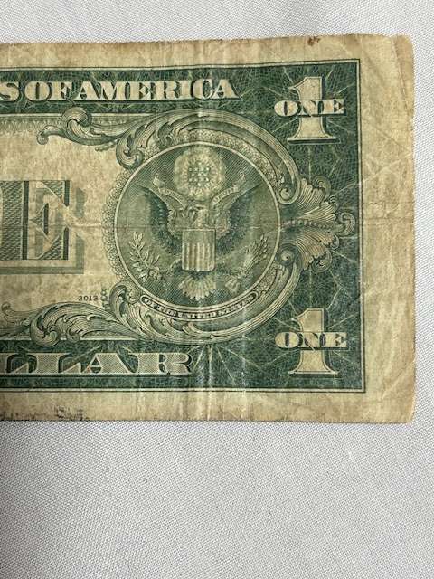 1935 A SERIES SCARES AND HIGHLY COLLECTABLE BLUE SEAL AMERICAN ONE DOLLAR