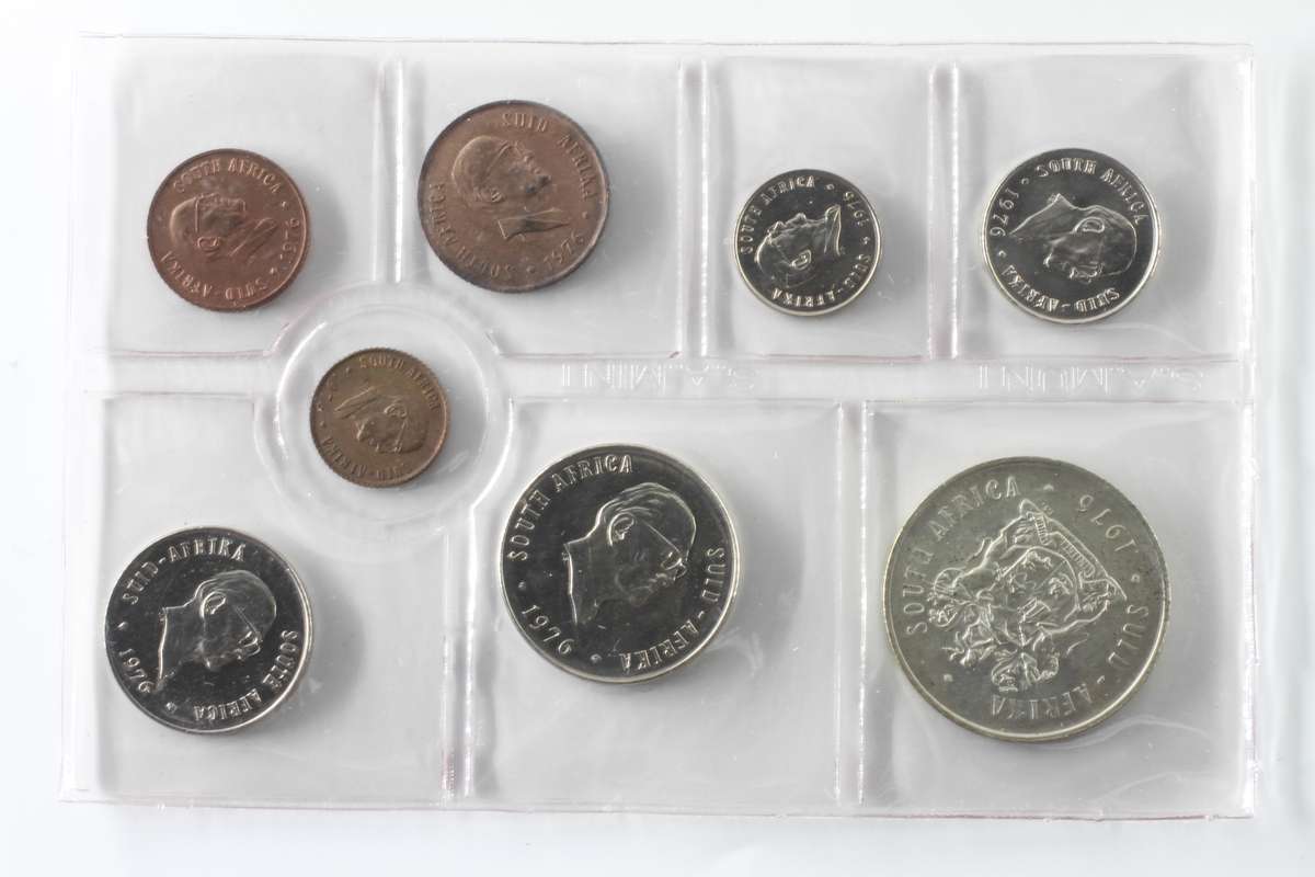 1976 South Africa (UNC) Uncirculated Mint Pack Set (Silver R1)* **Mintage ONLY 20,000**