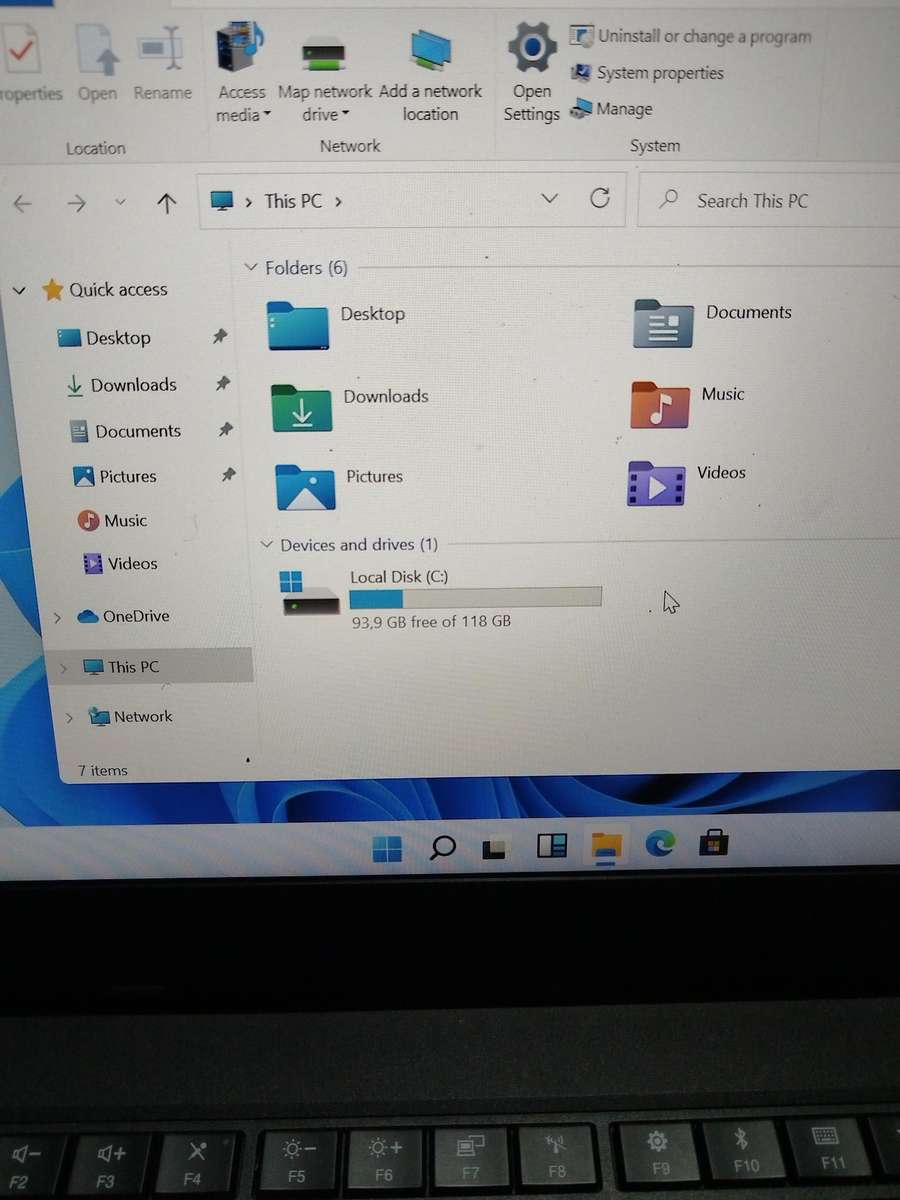 Lenovo ideapad L490 I5 8th gen laptop.