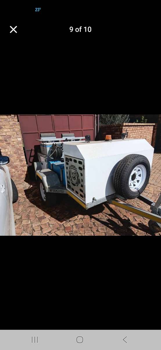 New Trend double hose weelie bin and paving washing trailer with 400L water tank