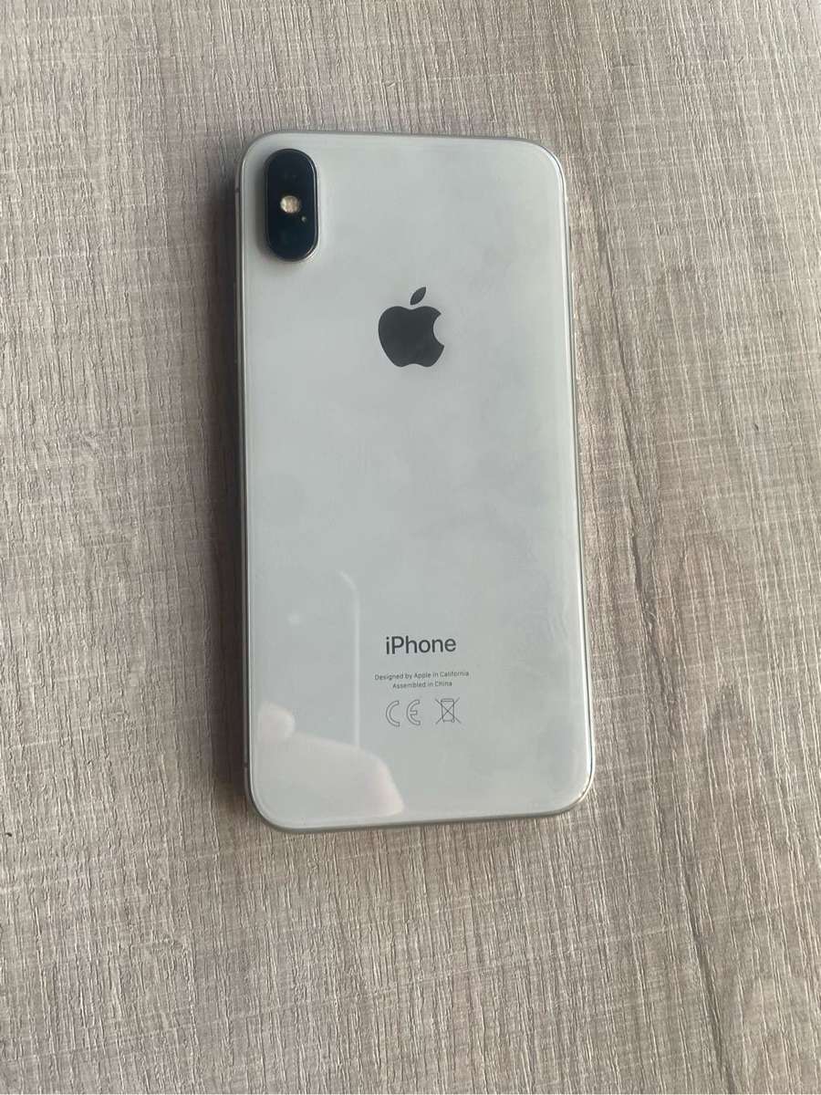 IPHONE X 64GB