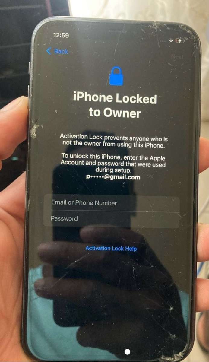 IPHONE 11 128GB*Please read