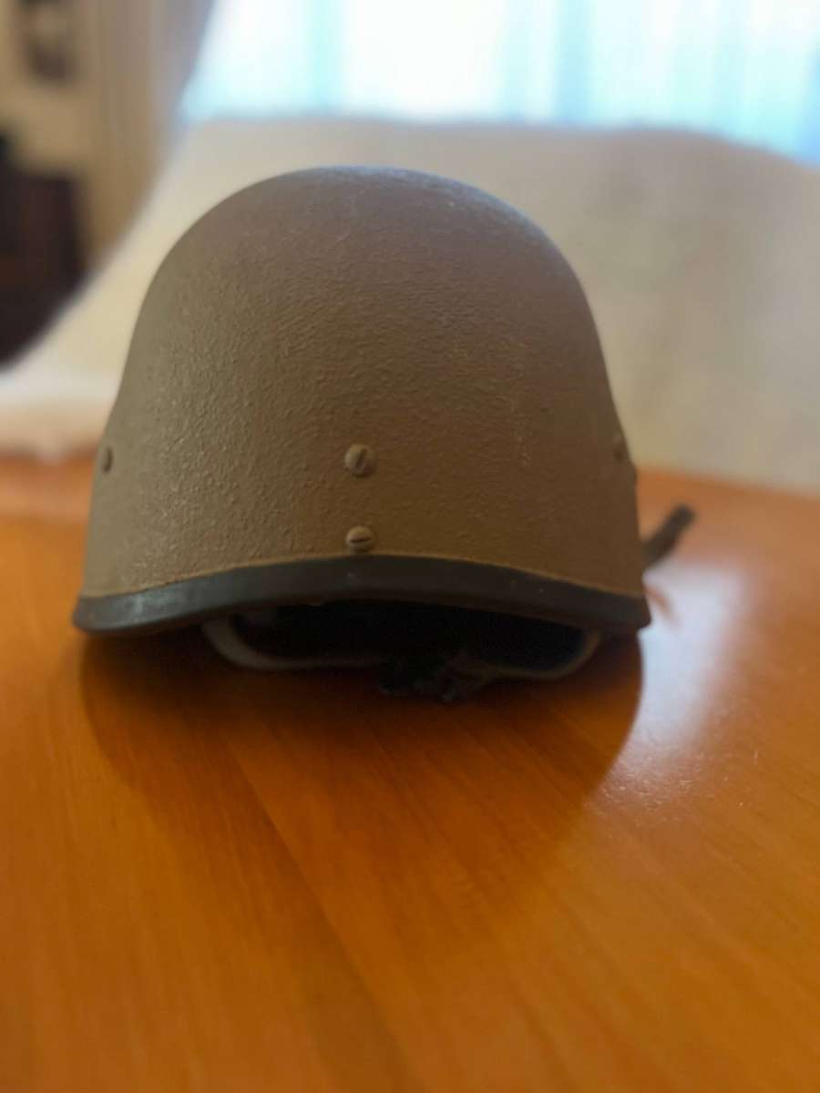 SADF M87 helmet