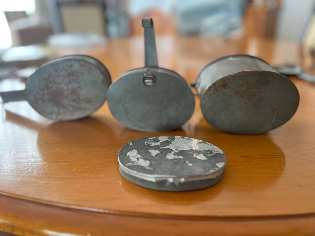WW1 British Army D shaped mess kit