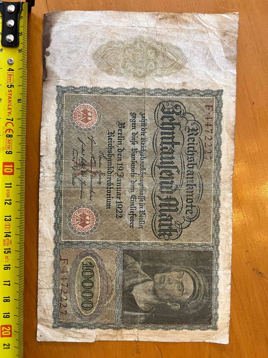 German 1922 bank note 10,000 M