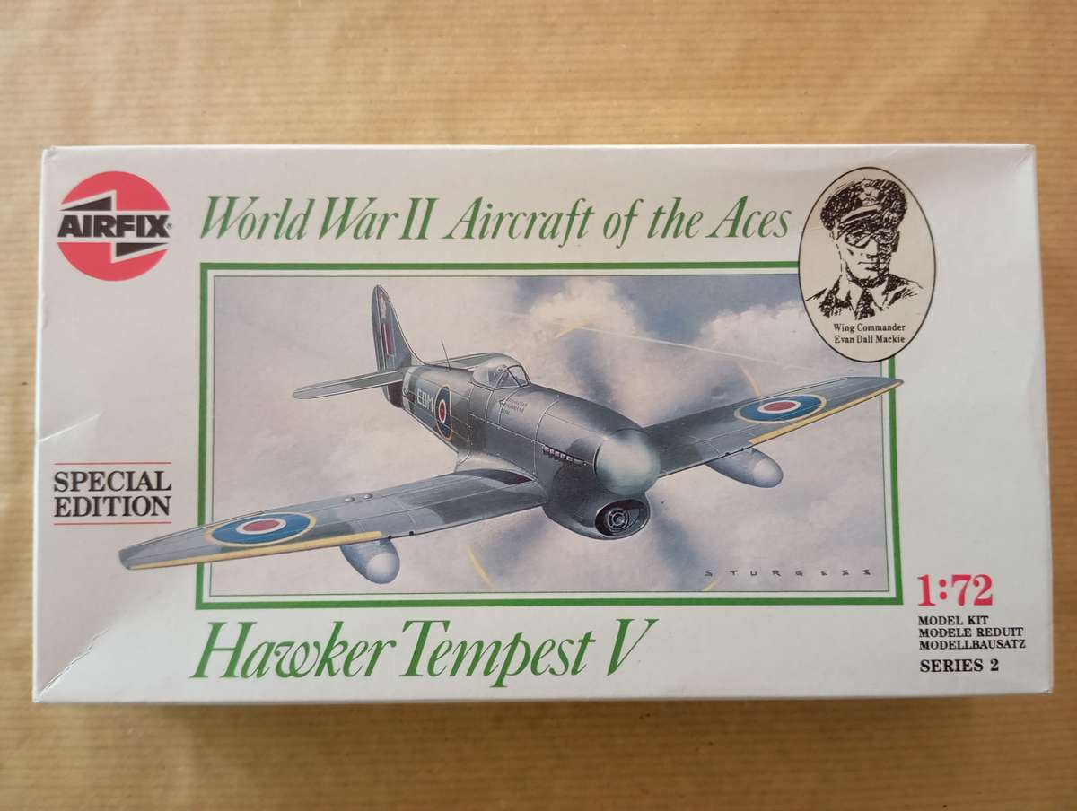 Scaled Model Kit 1:72 - Hawker Tempest V - Airflix
