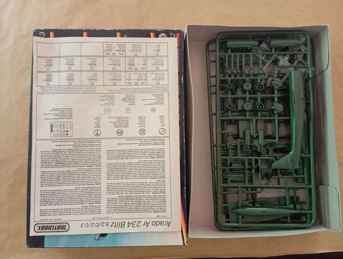 Scale Model Kit 1:72 - Arado Ar 234 Blitz - Matchbox