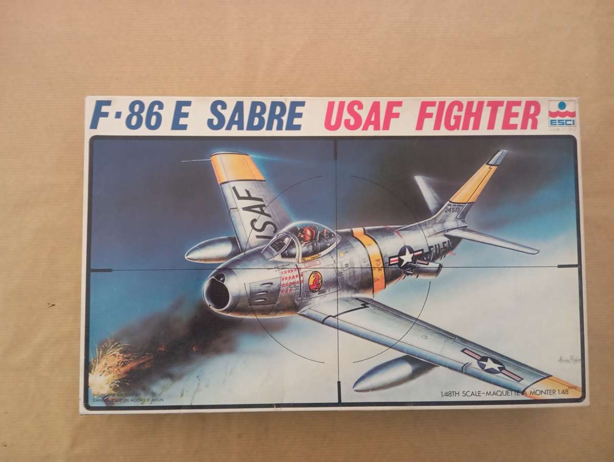 Scale Model Kit 1:48 - F-86E Sabre USAF Fighter - ESCI