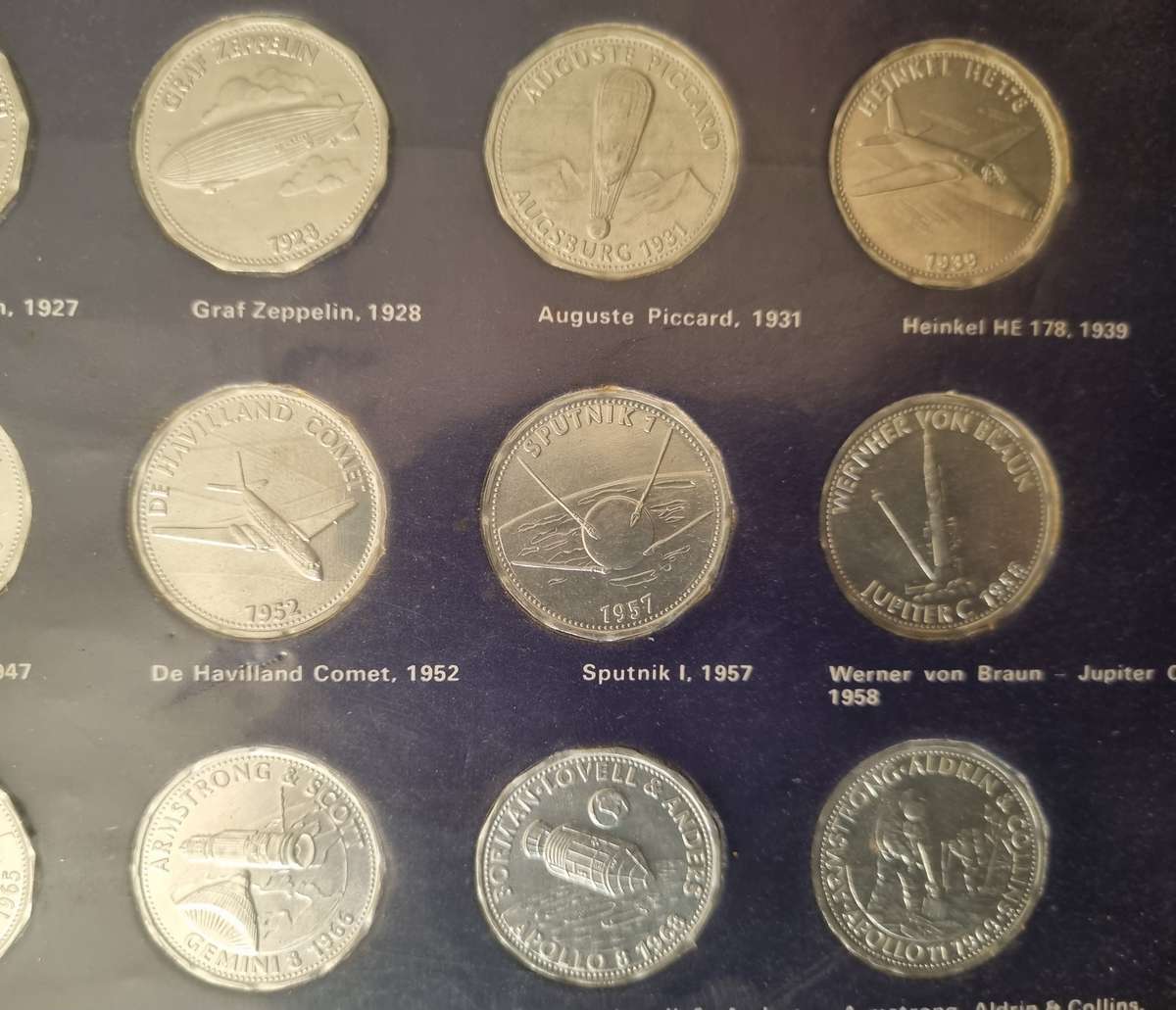 MAN in FLIGHT /LUGPIONERS - a SHELL collectable from 1969