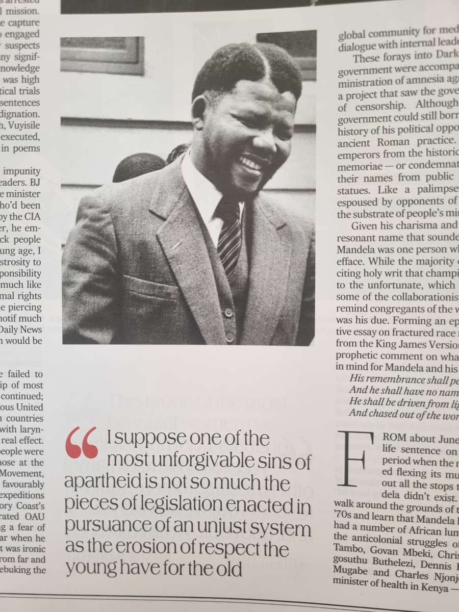 NELSON MANDELA  - A LIFE REMEMBERED