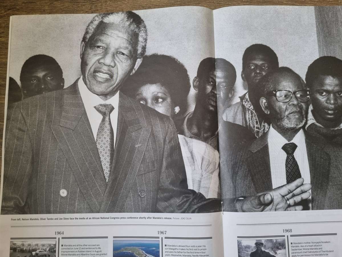 NELSON MANDELA  - A LIFE REMEMBERED